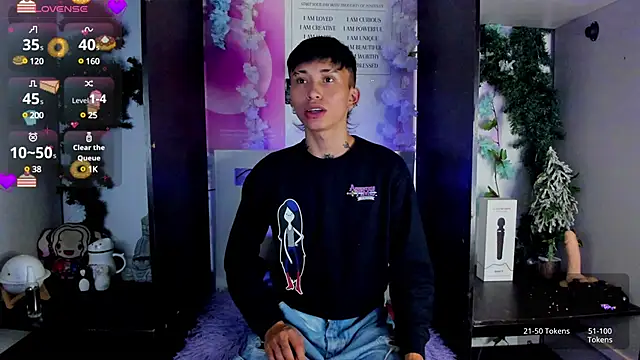 Snapshot of juniior_2311_ chatting on February 2025 09:38:02 PM juniior 2311 online show from February 2025 09:38:02 PM