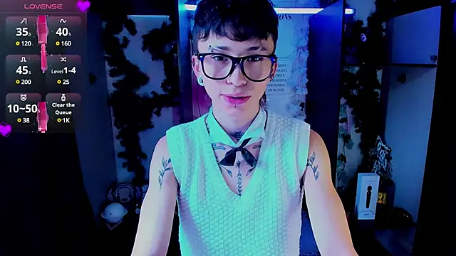 Snapshot of juniior_2311_ chatting on February 2025 04:22:01 PM juniior 2311 online show from February 2025 04:22:01 PM