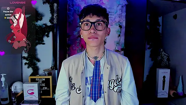 Snapshot of juniior_2311_ chatting on March 2025 05:08:01 AM juniior 2311 online show from March 2025 05:08:01 AM