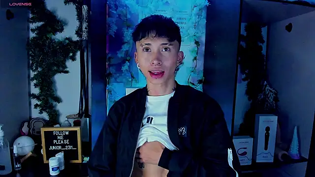 Snapshot of juniior_2311_ chatting on March 2025 12:21:01 AM juniior 2311 online show from March 2025 12:21:01 AM