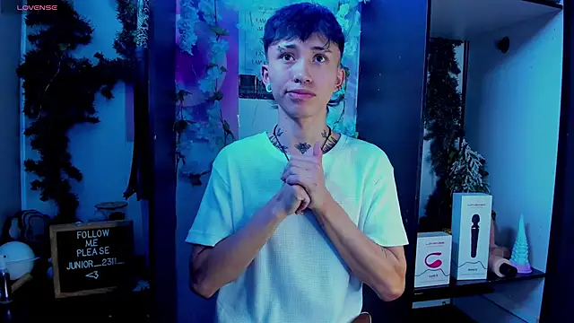 Snapshot of juniior_2311_ chatting on March 2025 08:56:01 PM juniior 2311 online show from March 2025 08:56:01 PM