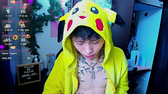 Snapshot of juniior_2311_ chatting on March 2025 12:00:01 PM juniior 2311 online show from March 2025 12:00:01 PM