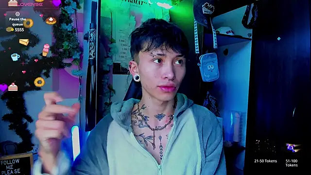 Snapshot of juniior_2311_ chatting on March 2025 12:17:01 PM juniior 2311 online show from March 2025 12:17:01 PM