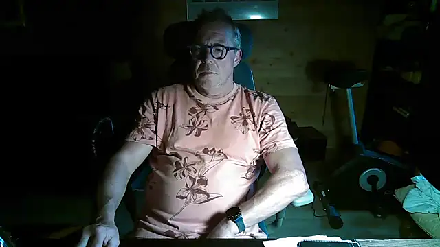 Snapshot of lelohop chatting on September 2025 12:51:02 PM lelohop online show from September 2025 12:51:02 PM