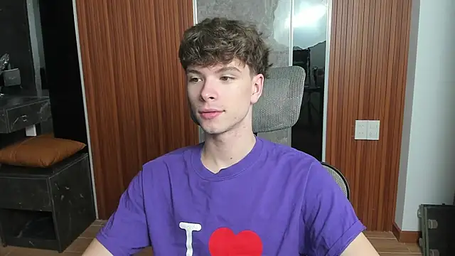 calvin love you online show from April 2026 05:13:02 PM