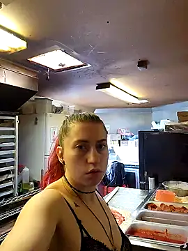 Snapshot of lavenderdelights chatting on February 2025 07:32:02 PM lavenderdelights online show from February 2025 07:32:02 PM