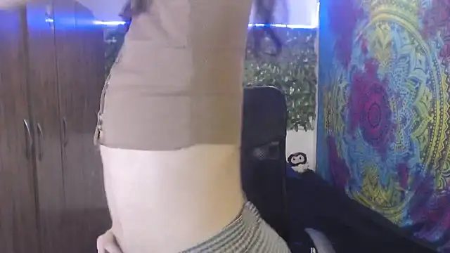 BurningVenus12 online show from September 2025 04:25:02 AM