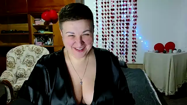Annet1912 online show from February 2025 06:15:02 PM