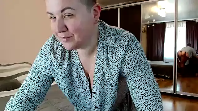 Annet1912 online show from April 2026 09:39:01 AM