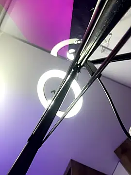 avans 15 online show from January 2026 12:05:01 AM