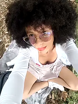 Snapshot of BlairSamy chatting on December 2024 06:42:01 PM BlairSamy online show from December 2024 06:42:01 PM