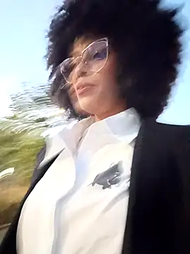 Snapshot of BlairSamy chatting on March 2025 11:33:01 PM BlairSamy online show from March 2025 11:33:01 PM