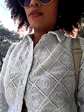 Snapshot of BlairSamy chatting on March 2025 09:10:02 PM BlairSamy online show from March 2025 09:10:02 PM