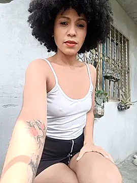 Snapshot of BlairSamy chatting on September 2025 05:17:01 PM BlairSamy online show from September 2025 05:17:01 PM