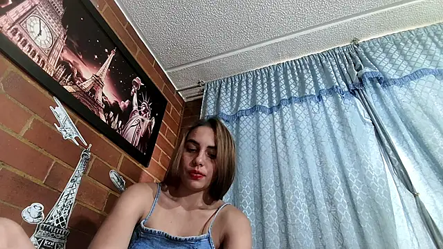 ValeriaLacrozee online show from March 2025 07:12:02 PM