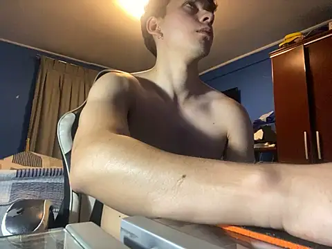 clguyy online show from March 2025 06:27:01 AM