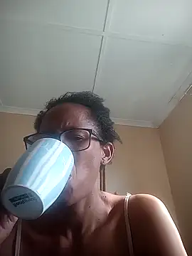 bustybillies online show from October 2025 05:35:02 AM