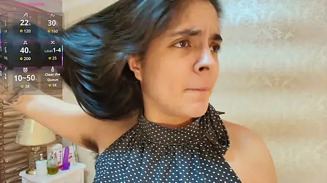 sofiaclauss online show from September 2025 07:50:02 PM