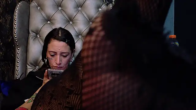 Snapshot of LusstCruella chatting on May 2026 01:13:01 AM LusstCruella online show from May 2026 01:13:01 AM