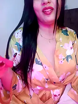 im here- online show from November 2025 12:12:01 AM