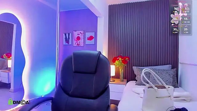 natasha  jackson online show from April 2026 12:06:01 PM