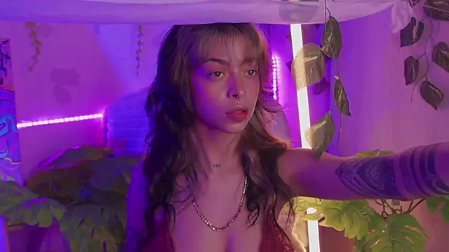 Kitty arts online show from February 2025 06:09:02 PM