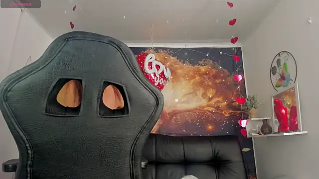 Nikol Rang   online show from February 2025 04:12:02 AM