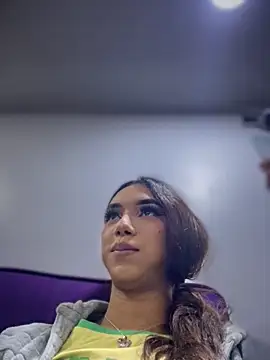 Nikol Rang   online show from October 2025 12:41:02 AM