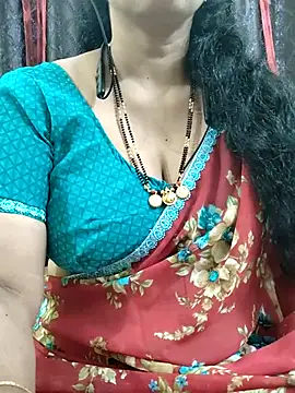 Snapshot of bhuvana555 chatting on October 2025 04:09:02 AM bhuvana555 online show from October 2025 04:09:02 AM