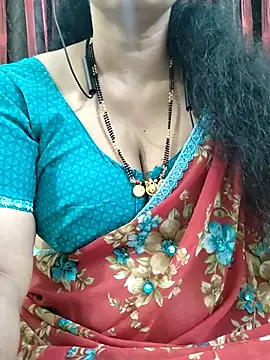 Snapshot of bhuvana555 chatting on November 2025 04:50:02 PM bhuvana555 online show from November 2025 04:50:02 PM