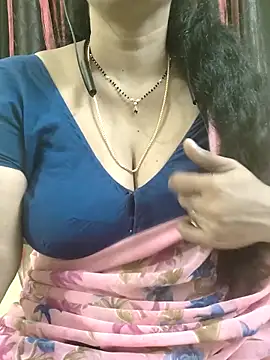 Snapshot of bhuvana555 chatting on November 2025 05:35:01 PM bhuvana555 online show from November 2025 05:35:01 PM