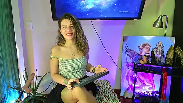 oriana thomson2 online show from January 2025 04:00:02 PM