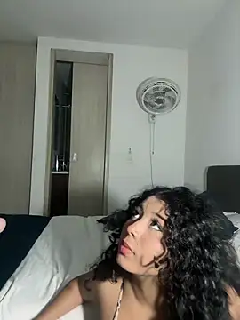 Snapshot of G_Poseidon_y_Cloe chatting on January 2025 08:42:01 PM G Poseidon y Cloe online show from January 2025 08:42:01 PM