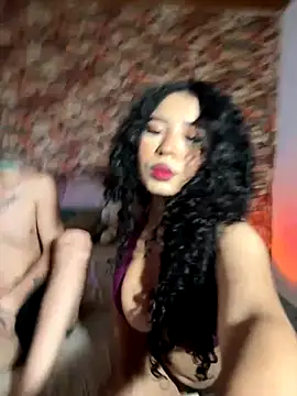 Snapshot of G_Poseidon_y_Cloe chatting on November 2025 09:58:02 PM G Poseidon y Cloe online show from November 2025 09:58:02 PM