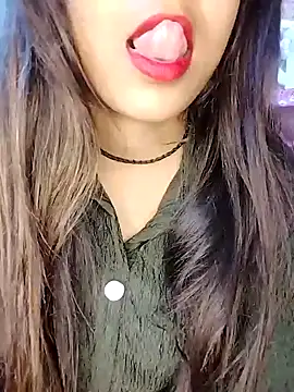 Sreya213 online show from December 2024 05:59:02 PM