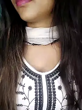 Sreya213 online show from January 2025 07:27:01 PM