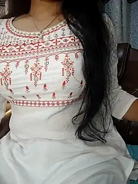 Rina777o online show from June 2026 05:23:01 PM