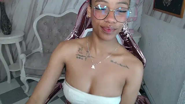 Violeth b online show from February 2025 03:51:02 PM