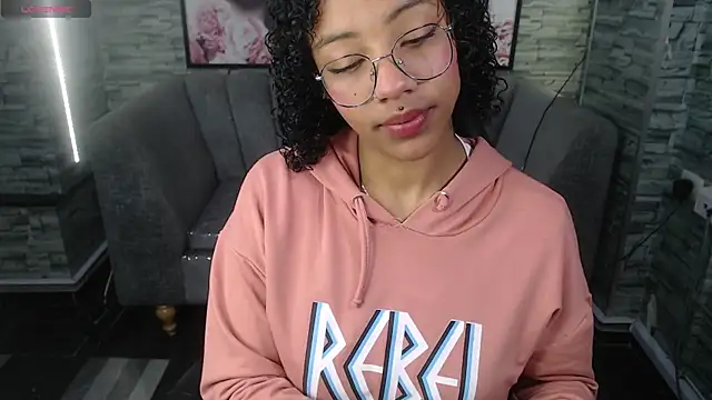 Violeth b online show from October 2025 12:57:02 PM