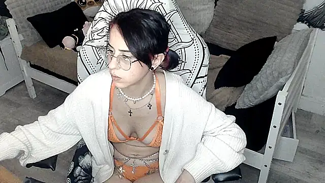 Snapshot of LisandreLaVenale chatting on February 2025 10:20:01 PM LisandreLaVenale online show from February 2025 10:20:01 PM