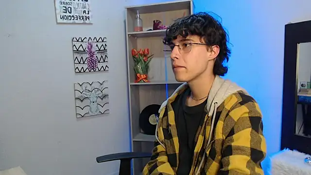 Jeam hot online show from January 2025 08:59:02 PM