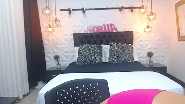 Alison Wiley online show from January 2025 11:34:02 AM