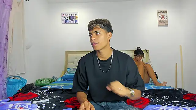 Snapshot of dafnezahiraa_ chatting on January 2025 03:32:02 AM dafnezahiraa  online show from January 2025 03:32:02 AM