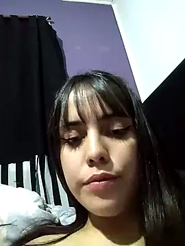 Snapshot of lucylovles chatting on December 2024 05:48:01 AM lucylovles online show from December 2024 05:48:01 AM