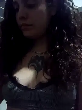 Snapshot of lucylovles chatting on March 2025 11:01:02 PM lucylovles online show from March 2025 11:01:02 PM