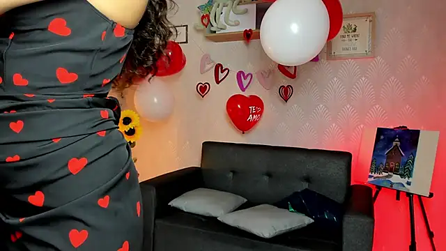 Alaia Love77 online show from February 2026 11:23:02 PM