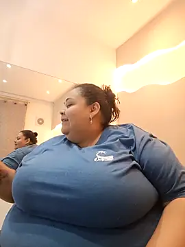 Alisson am online show from October 2025 11:43:01 AM