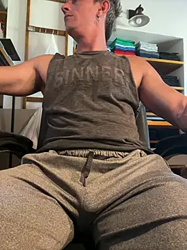 victorxxx2401 online show from January 2025 12:24:01 PM