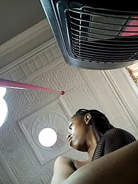 Snapshot of 02Boitybaby chatting on July 2026 09:14:01 AM 02Boitybaby online show from July 2026 09:14:01 AM