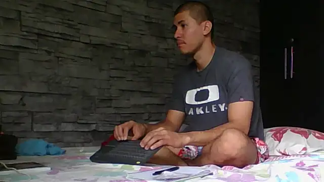 Sexylatin64 online show from February 2026 03:10:01 PM